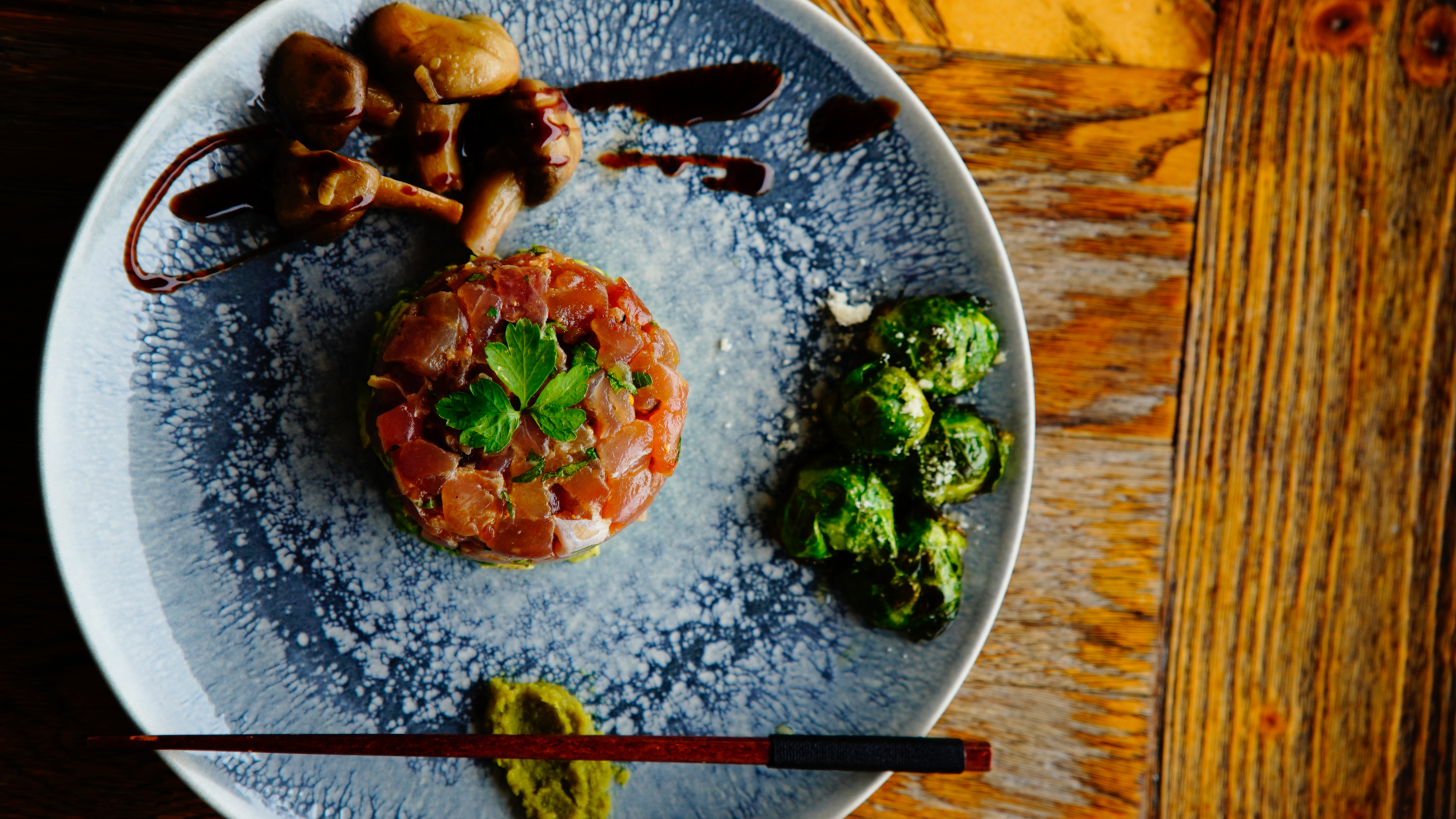 Styl żywienia Protokół Vedant cretan fuel tatar z tuńczyka na guacamole