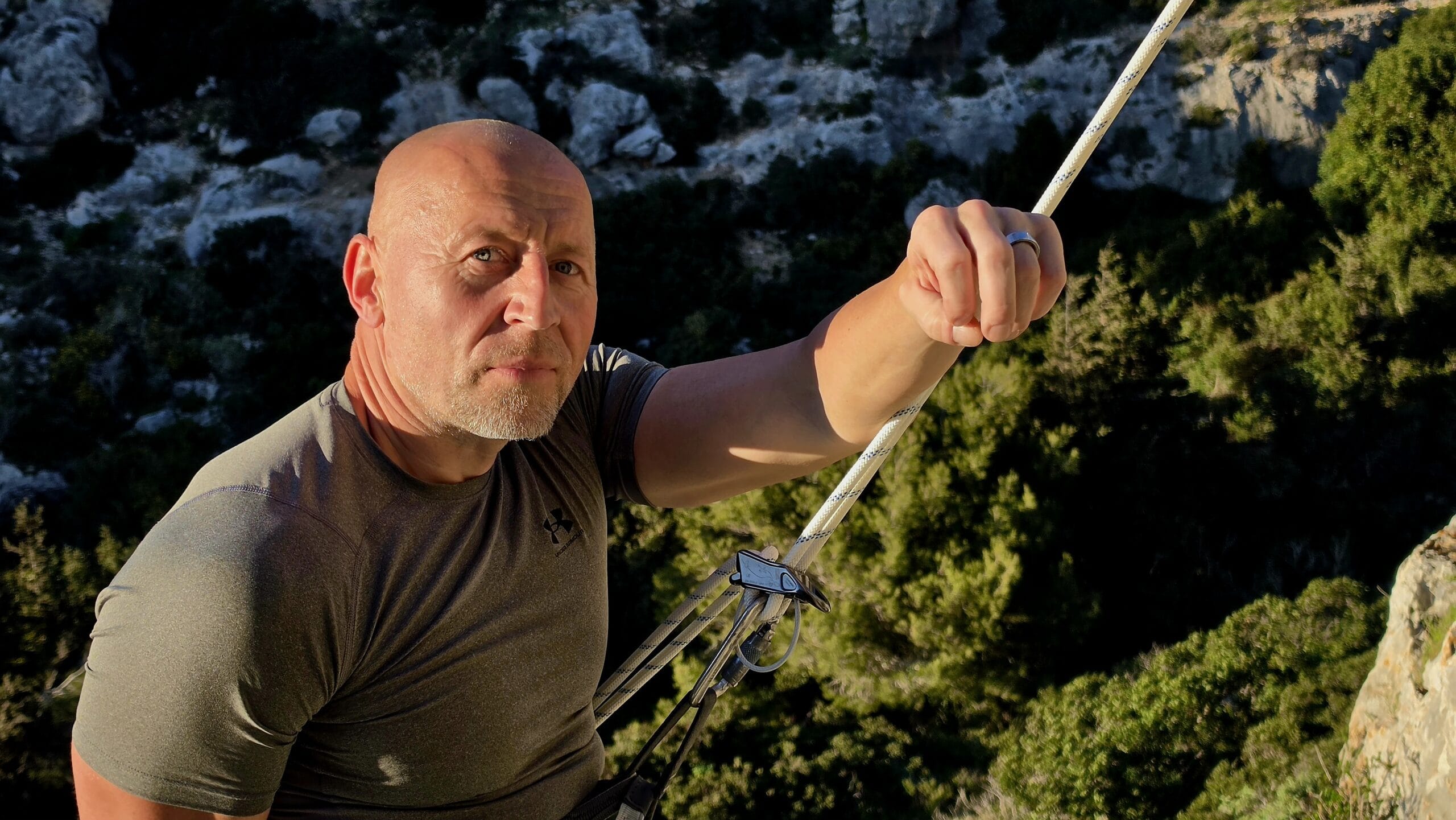 Res Climbing Guy