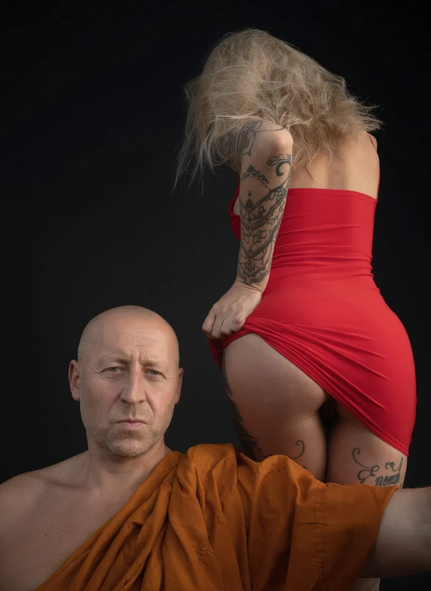 Editorial Photo 38